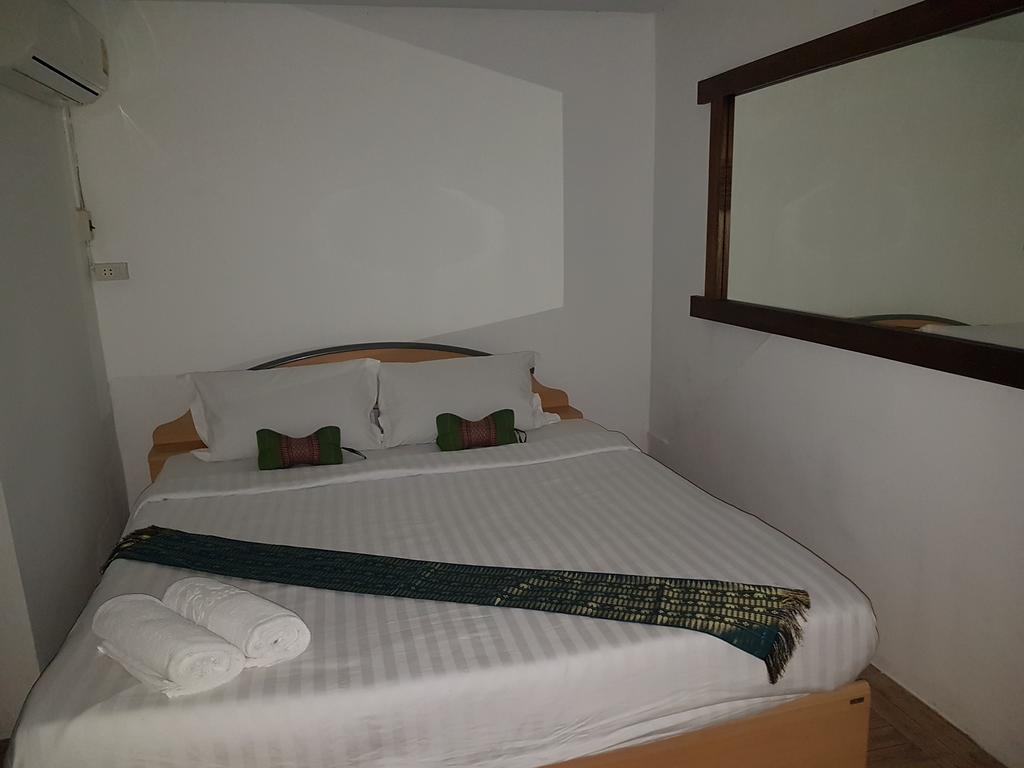 Chaam Guesthouse Ča Am Exteriér fotografie