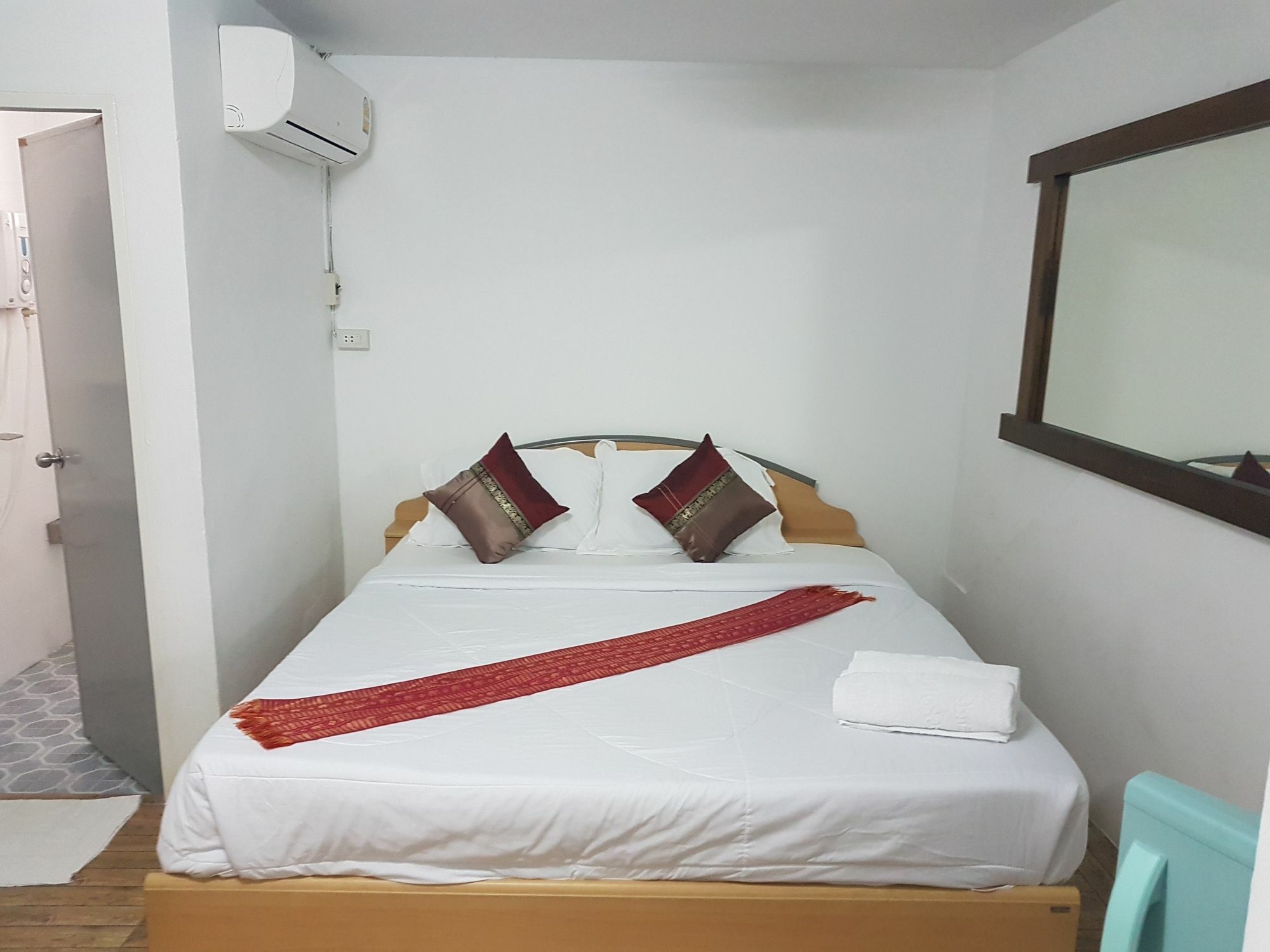 Chaam Guesthouse Ča Am Exteriér fotografie